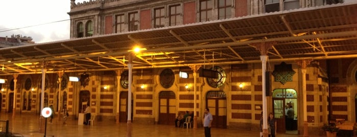Bahnhof Istanbul Sirkeci is one of Tarihistanbul.