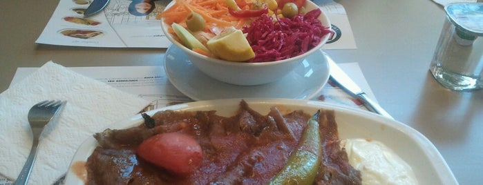 HD İskender is one of Ahmetさんのお気に入りスポット.