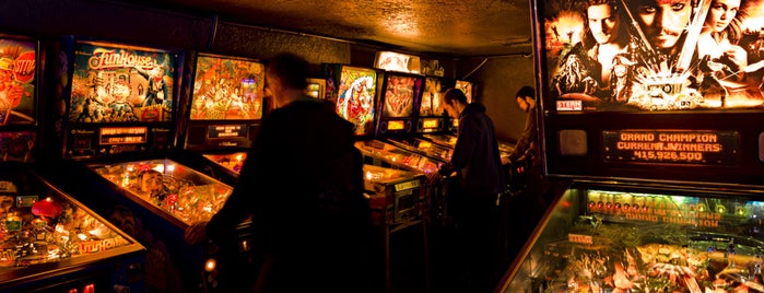 Ground Kontrol Classic Arcade is one of uwishunu portland.