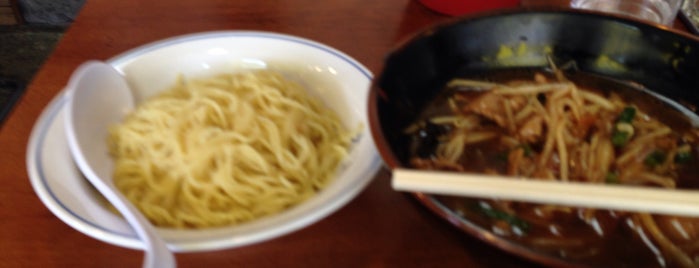 つけ麺 大王 六本木店 is one of EAT tokyo.