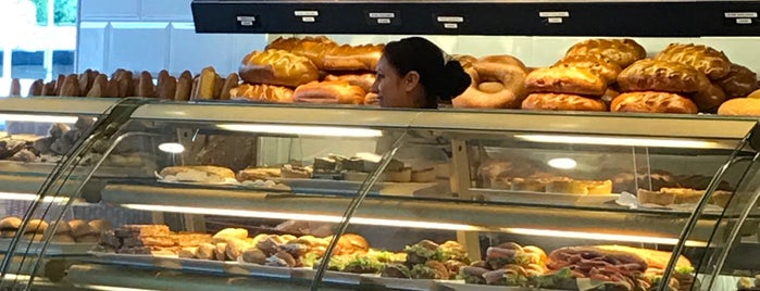 San Fermín Pastelería is one of Desayuno, Brunch - Bogotá.