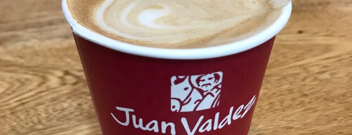 Juan Valdez Café is one of Bares.