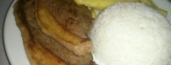 Chicken-in is one of Lugares favoritos de Rodrigo.