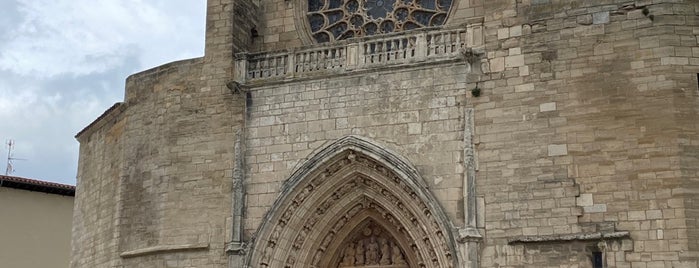 Iglesia San Esteban is one of Semana Santa en Burgos.