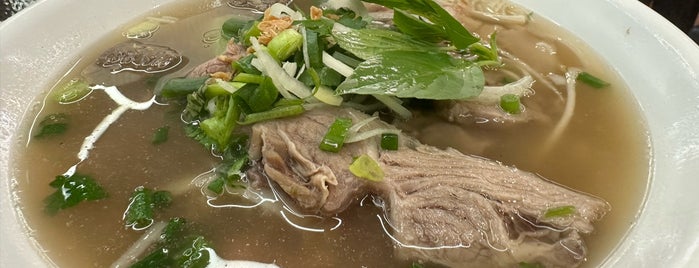 An Nam Pho is one of Tomoyuki.