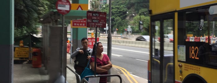 Oi Man Estate Bus Stop 愛民邨巴士站 is one of 香港 巴士 2.