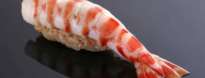 Sushi Yoshitake is one of Dan 님이 저장한 장소.