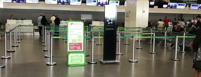 Check-in TAP is one of Aeroporto de Brasília.