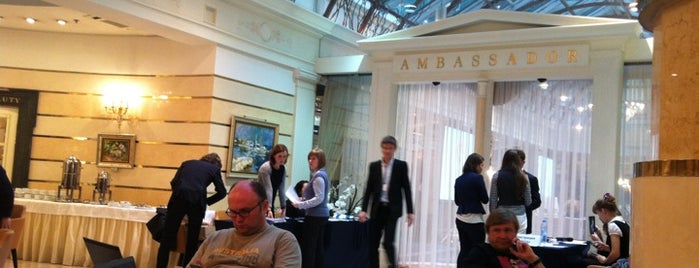 Lobby bar Hotel Ambassador is one of Lugares favoritos de Sergey.