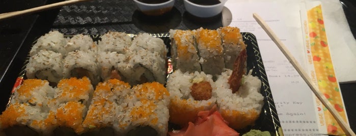 Hiro's Sushi Express is one of Locais curtidos por Zesare.