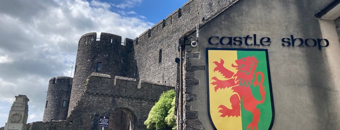 Pembroke Castle is one of Woot!'s Wales Hot Spots.
