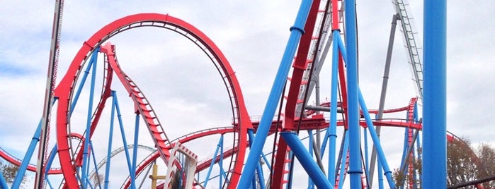 PortAventura World is one of Theme parks.
