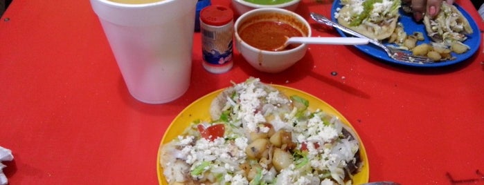 Taqueria mary is one of Lucilaさんのお気に入りスポット.
