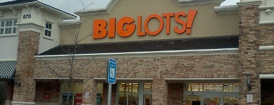 Big Lots is one of Aubrey Ramonさんのお気に入りスポット.