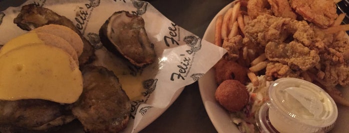 Felix's Restaurant & Oyster Bar is one of New Orleans Choice.