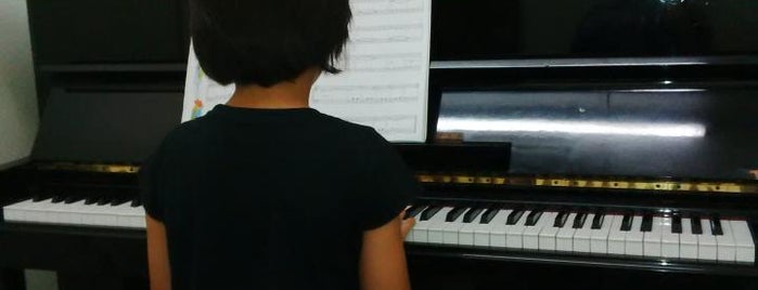 Melodic Music (Technics Music School) is one of Orte, die ꌅꁲꉣꂑꌚꁴꁲ꒒ gefallen.