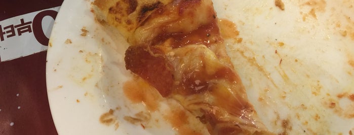 Pizza Hut is one of [한국] 2013년 한국 유학 생활 냠냠.