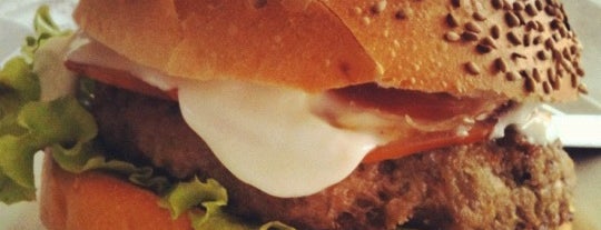 Mangiari di Strada is one of Hamburger. La classifica definitiva di Milano.