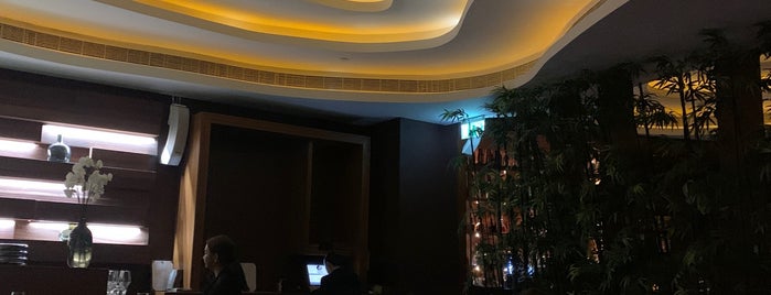 Koi Restaurant & Lounge is one of Abu Dhabi.