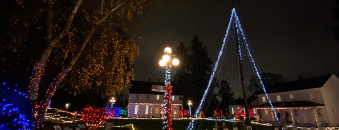 Willamette Heritage Center is one of Gespeicherte Orte von Kimmie.