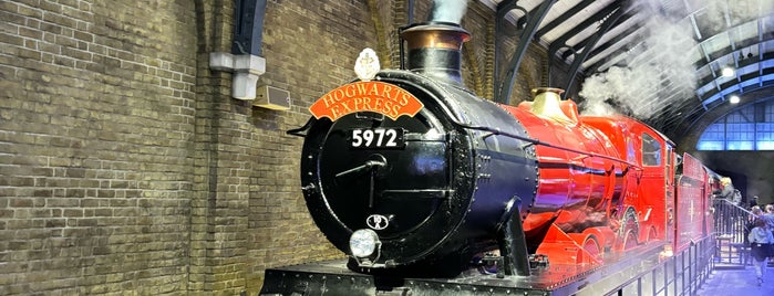 Platform 9 ¾ is one of London.