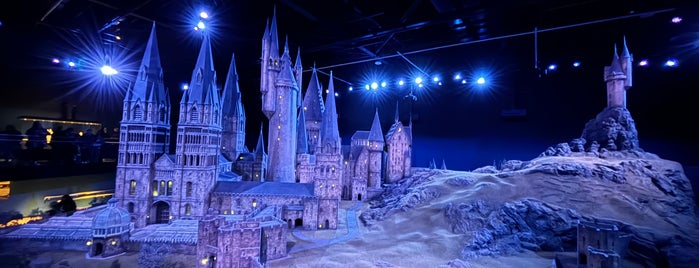 Hogwarts School of Witchcraft and Wizardry is one of EU - Attractions in Great Britain.