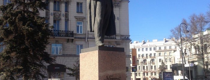 Maksim Gorky Monument is one of Памятники СПб.