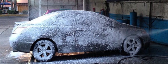 Division Car Wash is one of Abraham : понравившиеся места.