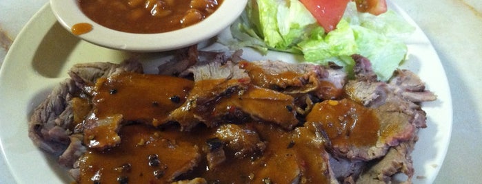 Armstrong's BBQ is one of Locais curtidos por Andy.