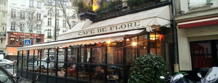 Café de Flore is one of à Paris.
