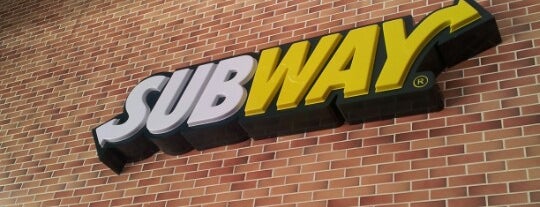 Subway is one of compras.