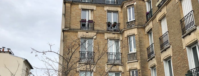 Hotel des Nations Saint-Germain is one of Paris.