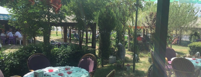 Peysan B&S Breakfast Garden is one of Kahvaltı.