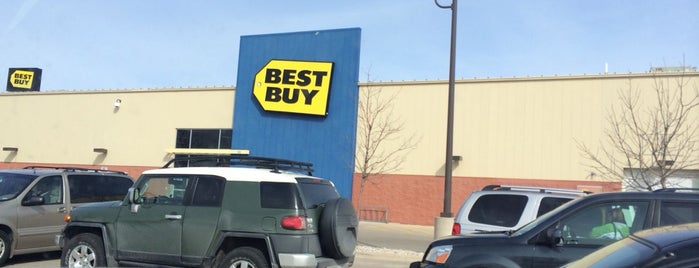 Best Buy is one of Stores/Gas.