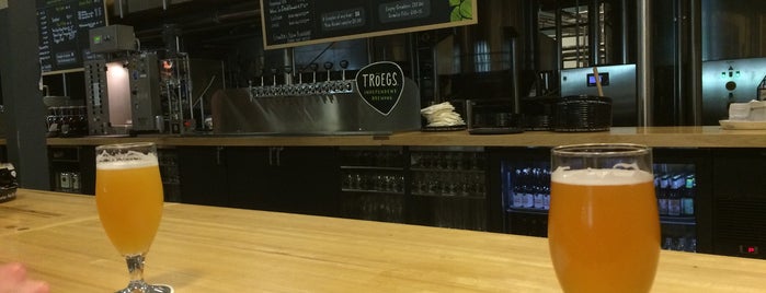 Tröegs Independent Brewing is one of Orte, die Tierney gefallen.