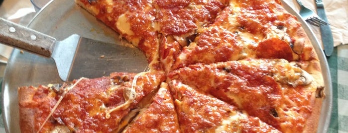 Brier Pizza and Family Restaurant is one of Snohomish Food Faves.