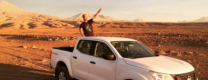 Deserto do Atacama is one of Lieux qui ont plu à Samanta.