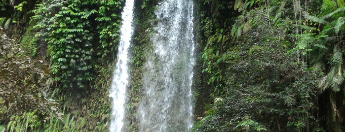Singang gila water fall is one of Mona : понравившиеся места.
