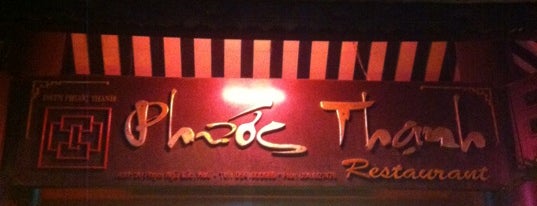 Anh Bình Restaurant is one of Posti che sono piaciuti a Tobias.