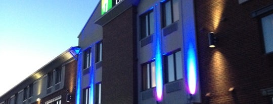 Holiday Inn Express Quebec City (Sainte-Foy) is one of hôt3l<3.