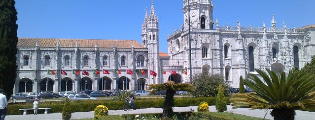 Jardim Vasco da Gama is one of Lisboa Essentials.
