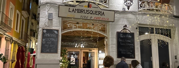 Lambrusqueria Caballeros is one of Valencia.