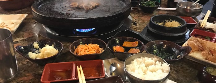 Hae Jang Chon Korean BBQ Restaurant is one of Locais curtidos por Rosa.
