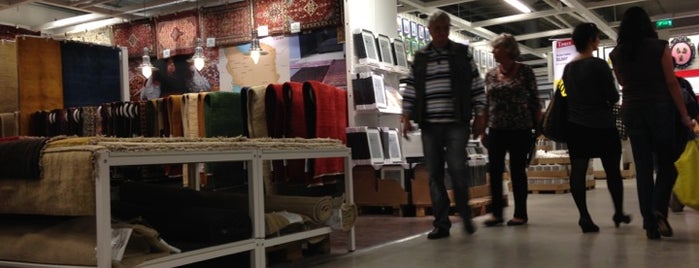 IKEA is one of Posti che sono piaciuti a Alan.