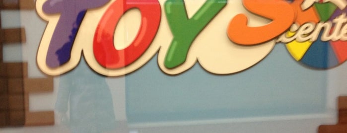 Toys Center is one of Tempat yang Disukai 🍒Lü🍒.