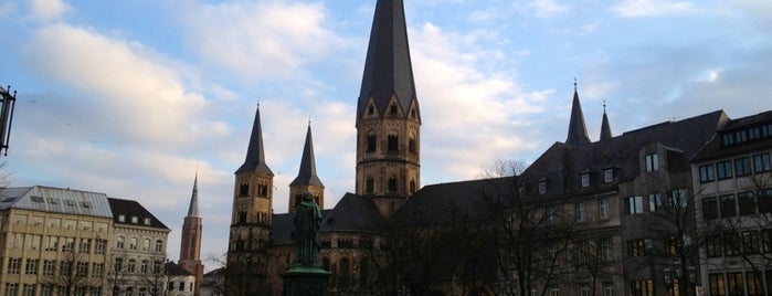 Münsterplatz is one of Bonn.