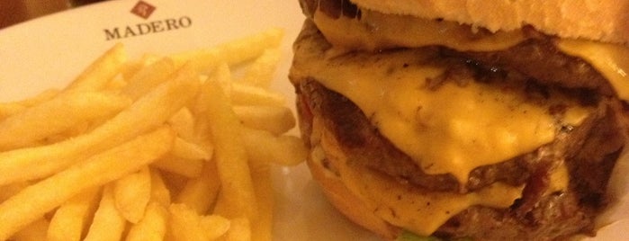 Madero Burger & Grill is one of Joinville.