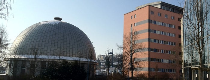 Ernst-Abbe-Hochschule Jena is one of Tempat yang Disukai Kristin.