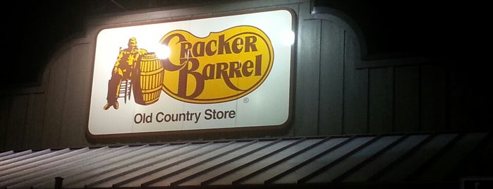 Cracker Barrel Old Country Store is one of Houston Breakfast & Brunch.