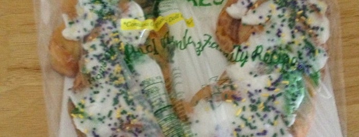 Manny Randazzo King Cakes is one of New Orleans.